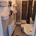 Apartamento Moderne, Zentral Gelegene 2-zimmer-wohnung Für 4 Personen, Ideal Für Monteure, Messegänger Und Touristen