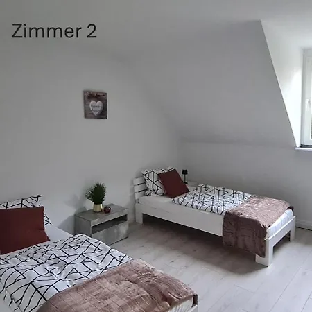 Apartment Moderne, Zentral Gelegene 2-zimmer-wohnung Fuer 4 Personen, Ideal Fuer Monteure, Messegaenger Und Touristen Leverkusen