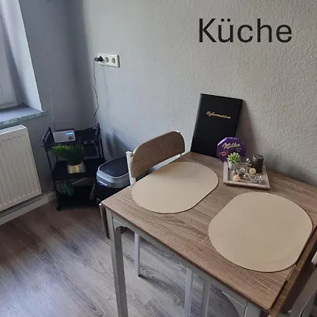 Moderne, Zentral Gelegene 2-zimmer-wohnung Fuer 4 Personen, Ideal Fuer Monteure, Messegaenger Und Touristen * Леверкузен