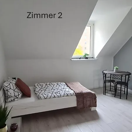 Moderne, Zentral Gelegene 2-zimmer-wohnung Fuer 4 Personen, Ideal Fuer Monteure, Messegaenger Und Touristen *